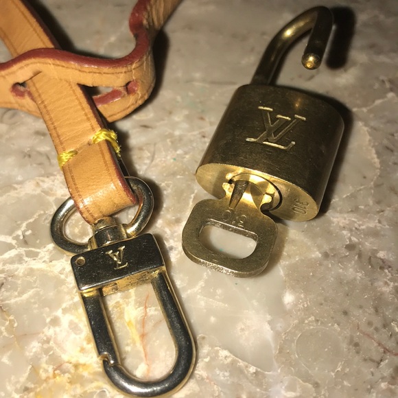 SOLD - Picture 2 of 6